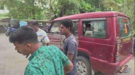 কাকদ্বীপ: চুরির অভিযোগে গ্রেপ্তার এক কাকদ্বীপ এলাকার ঘটনা আজ আদালতে পেশ করল