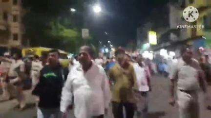 আরামবাগ: কাশ্মীরে জঙ্গি হামলায় নিহত পর্যটকদের আত্মার শান্তি কামনায় আরামবাগে মৌন মোমবাতি মিছিল যুব তৃণমূল কংগ্রেসের