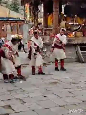 सांगला: बटसेरी में मनाया गया बोल मेला, ग्रामीणों ने किया तलवार नृत्य