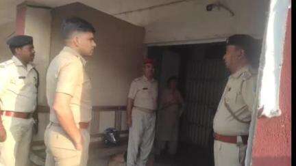 सरायकेला: सरायकेला खरसावां के पुलिस अधीक्षक ने व्यवहार न्यायालय सरायकेला का सुरक्षा अंकेक्षण किया