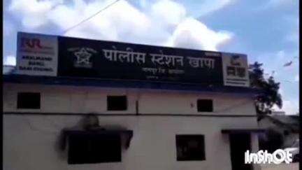 सावनेर: खापा येथे अवैधरीत्या देशी-विदेशी दारू बाळगून विक्री करणाऱ्या आरोपीवर पोलिसांत गुन्हा दाखल