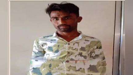અંજાર: અંજાર પોલીસે ટાઉન વિસ્તારમાંથી અપહરણના ગુનાના આરોપી તથા ભોગબનનારને  શોધી ભોગબનનારને તેના પરિવારને સુરક્ષિત પરત સોંપી
