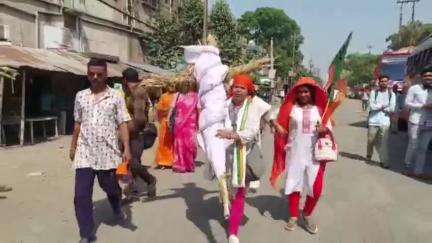 বেলডাঙা ২: শাক দিয়ে মাছ ঢাকার চেষ্টা করছে বিজেপি,সাধারণ মানুষের নিরাপত্তা নিয়ে প্রশ্ন তুলে বিস্ফোরক রেজিনগরের বিধায়ক