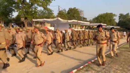 कन्नौज: एसपी ने पुलिस लाइन में परेड के दौरान लगाई दौड़, शाखाओं का किया निरीक्षण