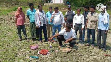 রঘুনাথপুর ২: বরাদ্দ 25 লাখ টাকা, খাঁটরা গ্রামের পুকুর সংস্কারের কাজের উদ্বোধন করলেন জেলা পরিষদের সদস্য