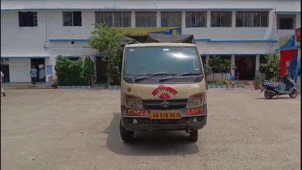 নবদ্বীপ: বিশ্বাসপাড়ায় উদ্ধার যুবকের ঝুলন্ত দেহ, সাংসারিক অশান্তির জেরে আত্মহত্যা বলে অনুমান