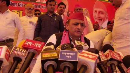 मैनपुरी: दन्नाहार के खिरिया में अखिलेश यादव ने मीडिया से बात करते हुए पहलगाम की घटना पर जताया दुख, बीजेपी पर साधा निशाना