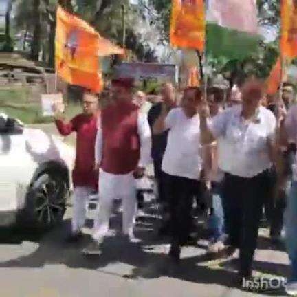 बड़सर: पहलगाम आतंकी हमले के विरोध में मैहरे में निकाली गई रोष रैली, विधायक लखनपाल रहे मौजूद