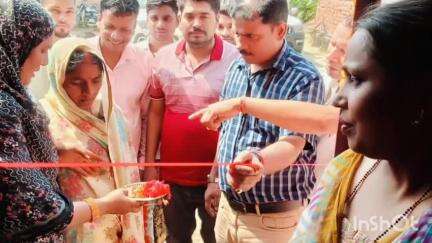 सुगौली: करमवा रघुनाथपुर में जीविका क्लस्टर 3 का जिला परियोजना प्रबंधक ने किया उद्घाटन