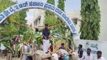 ಪಾವಗಡ: ಜಾನಪದ ಸಂಸ್ಕೃತಿಗೆ ಜೀವ : ಪಟ್ಟಣದ ಸರ್ಕಾರಿ ಕಾಲೇಜಿನಲ್ಲಿ ವಿಶಿಷ್ಟ ಜಾನಪದ ಉತ್ಸವ