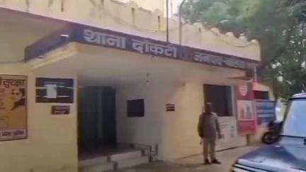 बैरिया: दो अलग-अलग स्थान पर हुई मारपीट के मामलों में दोकटी पुलिस ने 6 लोगों के खिलाफ दर्ज किया मुकदमा