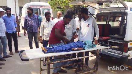 మానకొండూరు: చెంజర్ల గ్రామంలో నీటి సంపు గోడ కూలి 8 ఏళ్ల బాలిక మృతి