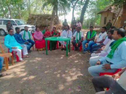 पाकुड़िया: क्षेत्रीय सांसद ने पाकुड़िया के गणपुरा, आलूदाहा, लखीजोल समेत कई पंचायतों का दौरा किया, लोगों की समस्याएं सुनीं