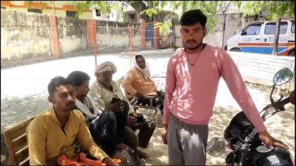 इटावा: चौबिया इलाके में युवक ने फांसी लगाकर आत्महत्या की, परिजनों ने मारपीट से आहत होकर आत्महत्या का आरोप लगाया