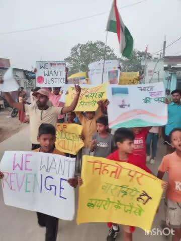 पांडू: पहलगाम में मारे गए लोगों के लिए न्याय की मांग को लेकर युवाओं ने पैदल मार्च निकाला