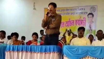 ইলামবাজার: ইলামবাজার ব্লক মহিলা তৃণমূলে ডাকে আয়োজিত অঞ্চলে আঁচল কর্মসূচি, উপস্থতি পঞ্চায়েত সমিতির সভাপতি সহ অন্যান্যরা