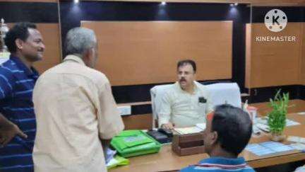 বজবজ ২: এলাকার নানান সমস্যা সংক্রান্ত বিষয় নিয়ে বজবজ ২ নম্বর পঞ্চায়েত সমিতির সভাপতি বুচান ব্যানার্জি আলোচনা সভার আয়োজন করে
