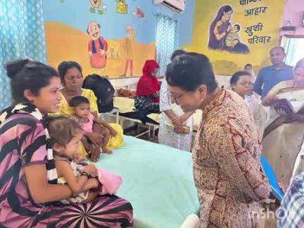 बैकुंठपुर: यूनिसेफ छत्तीसगढ़ की पोषण विशेषज्ञ डॉ. अपर्णा देशपांडे ने जिले के एनआरसी का किया दौरा