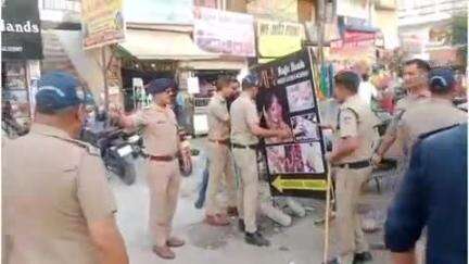 हरिद्वार: 2027 अर्धकुंभ मेले की तैयारी में जुटी रानीपुर कोतवाली पुलिस, शिवालिक नगर से हटाया अतिक्रमण और जब्त किया सामान