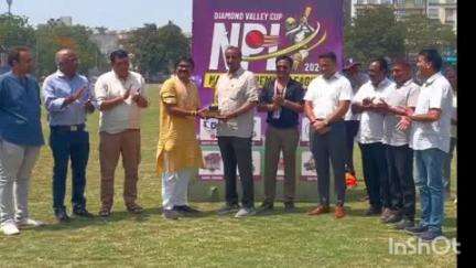 જલાલપોર: લુણશીકૂય ખાતે NPL માં વિજેતા ટીમને કમિશનરે ટ્રોફી આપી પ્રોત્સાહિત કર્યા