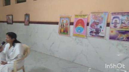साकोली: सेंदूरवाफा येथे हनुमान मंदिरात ब्रह्मकुमारी ईश्वरीय विद्यालय साकोलीद्वारे आयोजित शिबिरात टिनेश्वरी दिदींचे मार्गदर्शन