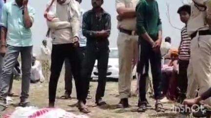 बंडा: ग्राम उजनेठी के खेत में युवक का शव मिला, पुलिस कर रही जांच