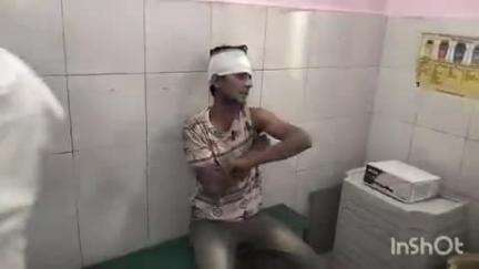 सफीपुर: भंडसर नौशहरा गांव में ढोलक बजाने का बयाना वापस मांगने पर नौटंकी मालिक पर लकड़ी से किया हमला, 200 रुपए के लिए