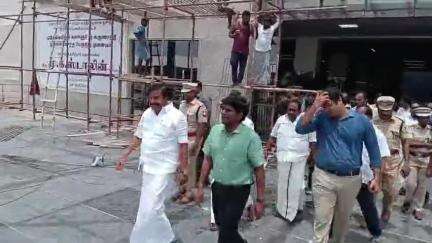 ஸ்ரீரங்கம்: பஞ்சப்பூர் பேருந்து நிலையத்தில் அமைச்சர் கே என் நேரு ஆய்வு