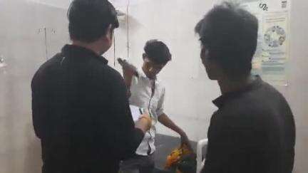मुरैना नगर: बागचीनी थाना क्षेत्र में पेट्रोल पंप के समीप एंबुलेंस की टक्कर से बाइक सवार 3 मजदूर हुए घायल, जिला अस्पताल में भर्ती