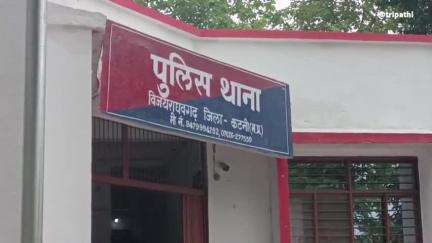 विजयराघवगढ़: परसवारा बस स्टैंड में अवैध शराब के साथ युवक पकड़ा गया, विजयराघवगढ़ पुलिस ने की कार्रवाई