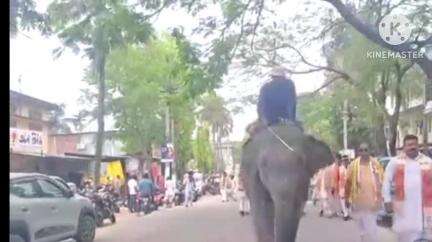 দেৰগাঁও: ৯০ সংখ্যক দেৰগাঁও কেন্দ্ৰীয় ৰঙালী বিহু উৎসৱৰ বাৰেৰহনীয়া সাংস্কৃতিক শোভাযাত্ৰা অনুষ্ঠিত,পাচ শতাধিক লোকৰ অংশগ্ৰহণ