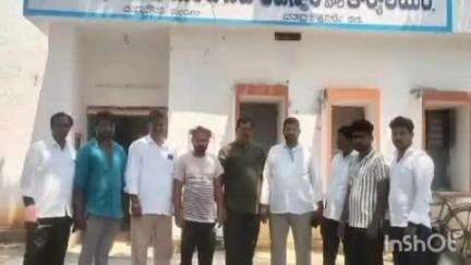 అశ్వారావుపేట: చండ్రుగొండ మండలం రావికంపాడు గ్రామంలో మతమార్పిడి చేస్తున్న వారిపై చర్యలు తీసుకోవాలని కోరిన గ్రామస్తులు భుక్య కుమార్
