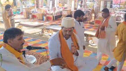 खुजनेर: खुजनेर में बह्माण कन्याओं के विवाह सम्मेलन का शुभारंभ, राजगढ़ विधायक अमर सिंह यादव ने किया