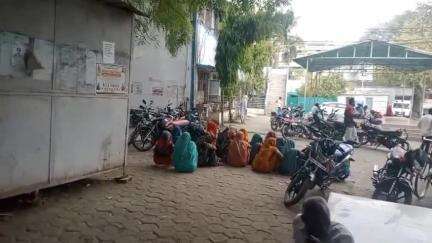सुसनेर: खेत से लौटने के बाद महिला बेहोश, साइलेंट अटैक से मौत