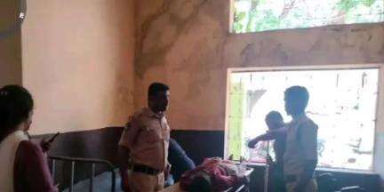గాంధారి: గాంధారిలో బోరు మోటార్ వద్ద నీరు తాగేందుకు వెళ్లిన వ్యక్తికి విద్యుత్ షాక్, ఆసుపత్రికి తరలింపు