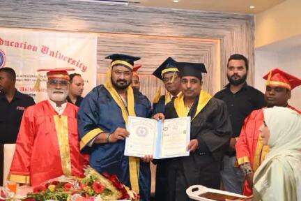 मारगोमुंडा: भारत वर्चुअल ओपन एजुकेशन यूनिवर्सिटी के कन्वोकेशन में मंत्री हफीजुल हसन को डॉक्टरेट की मानद उपाधि PhD से किया सम्मानित।