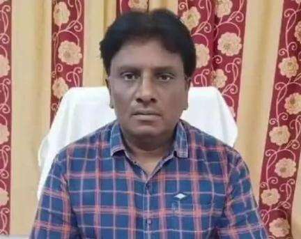 యర్రగొండపాలెం: ఆర్థిక సంఘం నిధులతో పంచాయతీల అభివృద్ధికి మార్గం సుగమయిందని పుల్లలచెరువు ఎంపీడీవో శ్రీనివాసులు వెల్లడి