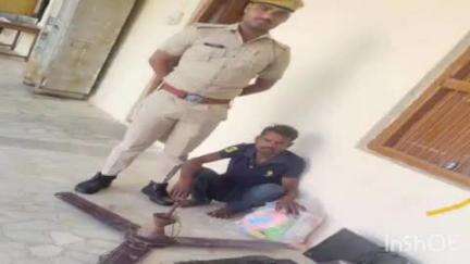 खमनोर: खमनोर थाना पुलिस ने विद्यालय में चोरी करने वाले शातिर चोर को किया गिरफ्तार