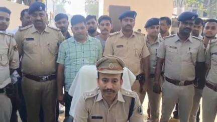 धमदाहा: सिलीगुड़ी से छपरा जा रही विदेशी शराब की बड़ी खेप को सरसी पुलिस ने पकड़ा, एसपी ने दी जानकारी