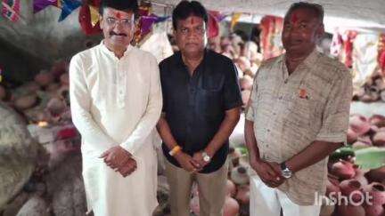 ખેરાલુ: કાજીપુરા મીની પાવાગઢ ખાતે યજ્ઞમાં ખેરાલુ ધારાસભ્ય સરદારભાઈ ચૌધરીએ હાજરી આપી