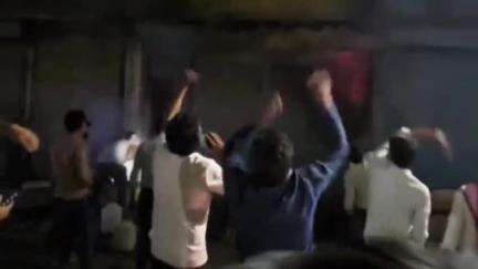 पथरिया: पथरिया में जूते की दुकान में देर रात आग लगने की घटना, दुकान में रखी सामग्री जल गई, पुलिस मौके पर पहुंची