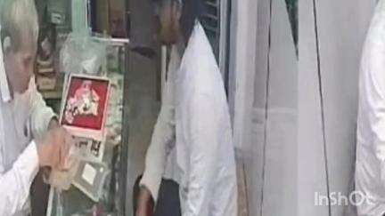 रेवाड़ी: ग्राहक बनकर पहुंचे बदमाश ने 6 लाख के गहने चुराए, CCTV में कैद हुई वारदात