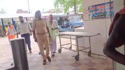 घाट कुसुंभा: पुरैना गांव से फरार वारंटी गिरफ्तार, पुलिस ने भेजा जेल