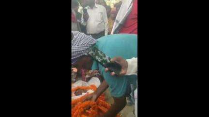 घोसी: मार्ग दुर्घटना में मृत रोडवेज चालक का शव घर पहुंचते ही मचा कोहराम