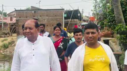 সাঁইথিয়া: বনগ্রামে শুরু তিনদিনব্যাপী হরিনাম সংকীর্তন আর তাই দেখতে ভিড় করেছেন আর থেকে আসি সকলেই