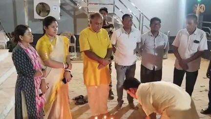 পুরাতন মালদা: কাশ্মীরের ঘটনাই নিহত ২৬ জন পর্যটকদের ২৬ টি প্রদীপ প্রজ্জ্বলন করে শ্রদ্ধাঞ্জলি ৮ মাইলে, উপস্থিত বিধায়ক