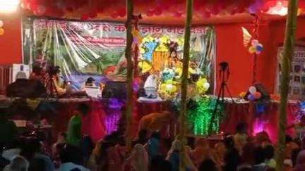 गोला: नावाडीह में श्रीमद् भागवत कथा ज्ञान महायज्ञ के अवसर पर प्रवचन कार्यक्रम का किया गया आयोजन