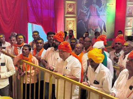 ಹಳಿಯಾಳ: ಸಾತ್ನಳ್ಳಿ ಗ್ರಾಮದಲ್ಲಿ ದ್ಯಾಮವ್ವ ಲಕ್ಷ್ಮೀದೇವಿ ಜಾತ್ರಾ ಮಹೋತ್ಸವ, ಶಾಸಕ ದೇಶಪಾಂಡೆ ಭಾಗಿ