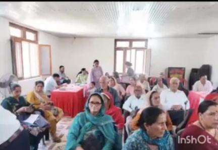 सरकाघाट: रखोटा पंचायत में आयोजित किया गया निःशुल्क स्वास्थ्य शिविर