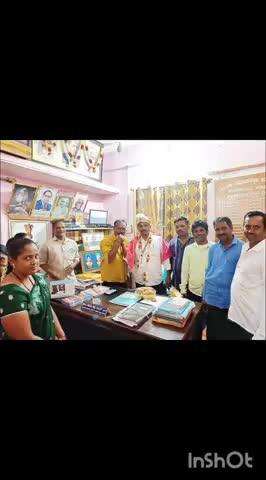 ಕೂಡ್ಲಿಗಿ: ವೇತನ ಹೆಚ್ಚಳ ಮಾಡಿದ ಸರ್ಕಾರ,  ಸಮಾಜ ಕಲ್ಯಾಣ ಹಾಸ್ಟಲ್ ಹೊರಗುತ್ತಿಗೆ ನೌಕರರಿಂದ ಸಿಹಿ ಹಂಚಿ ಸಂಭ್ರಮಾಚರಣೆ  ಅಧಿಕಾರಿಗೆ ಸನ್ಮಾನ